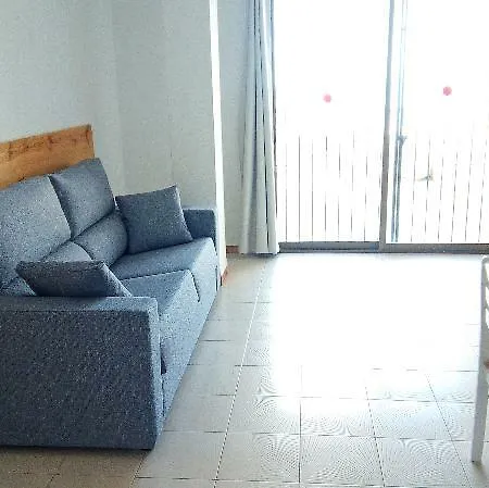 فندق Bernat Pie De Playa 3000 Apts 3*